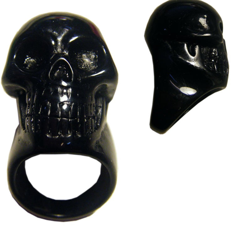 skull ring