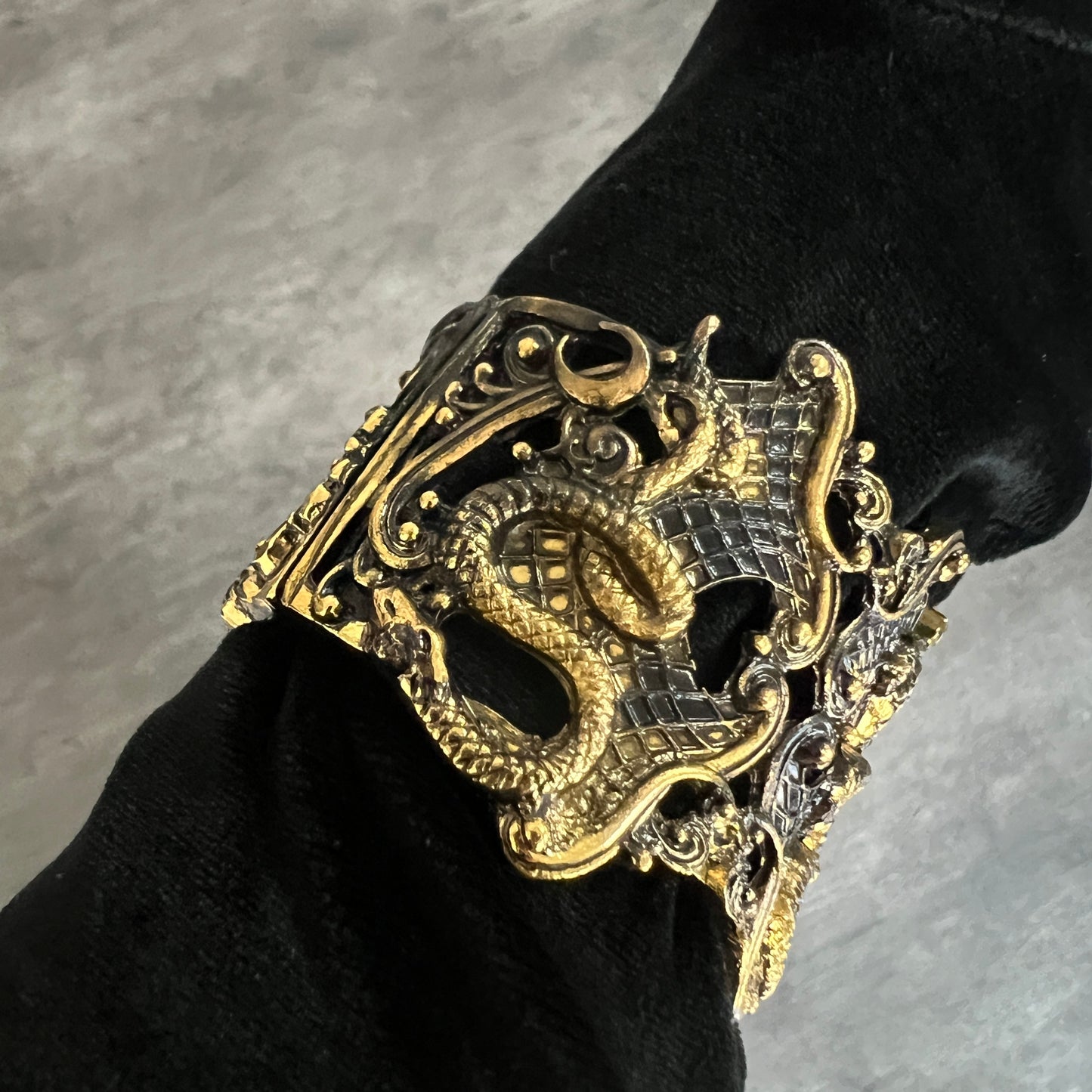 【RESTYLE】ブレスレット*Snake Bracelet Gold