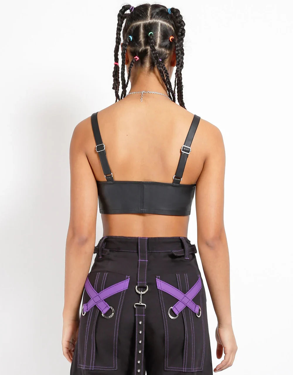 【TRIPP NYC】クロップド丈ホルタートップ*FAUX LEATHER BUCKLE CROP HALTER(VX4188)