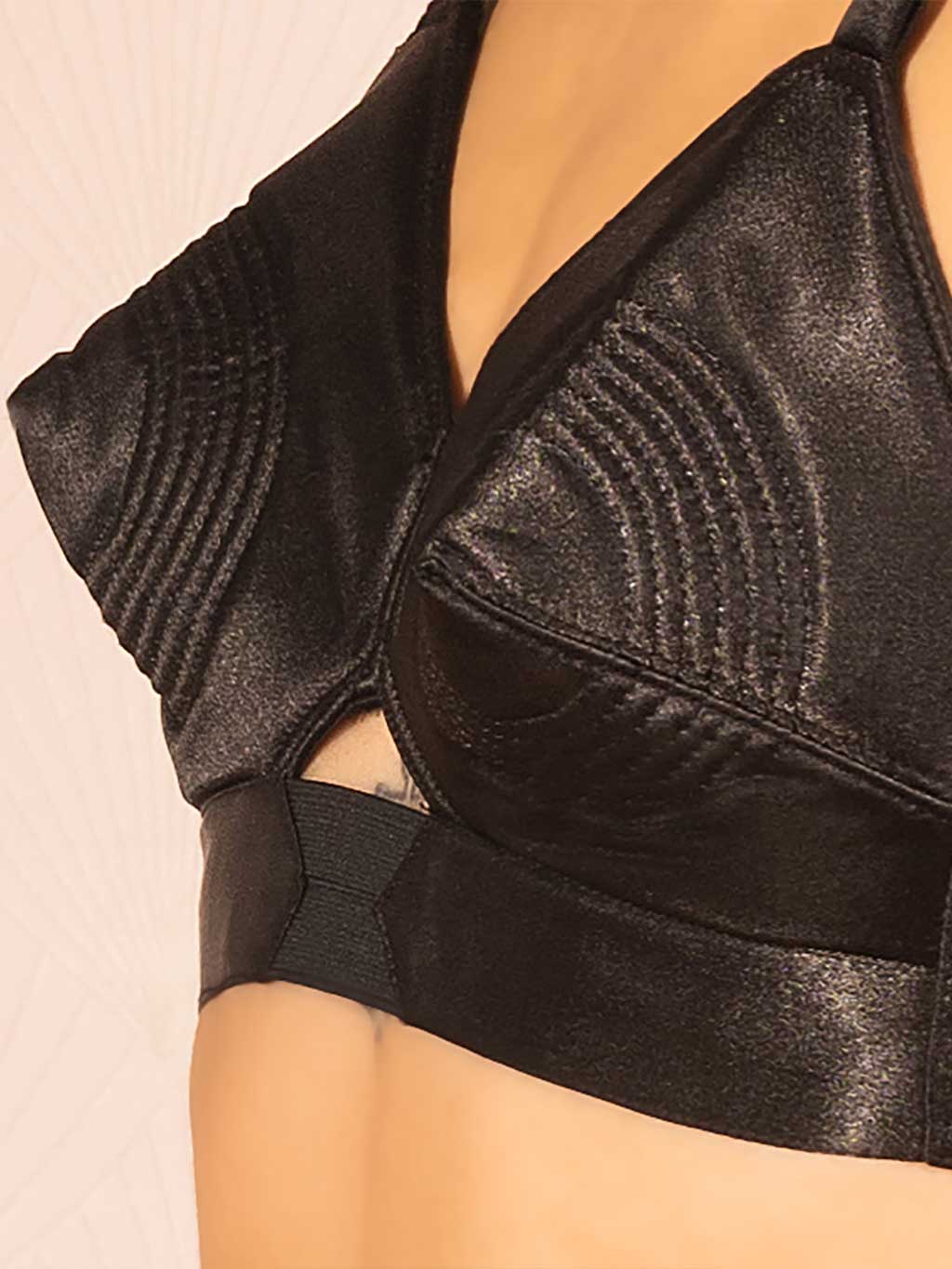 【WHAT KATIE DID】ブラジャー*パッド入りバレットブラ ブラック(L6035)-SIZE:36B