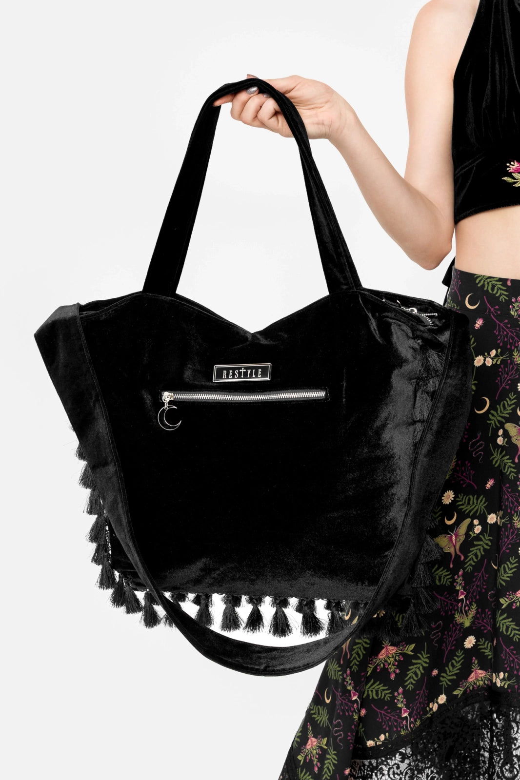 【RESTYLE】バッグ*WILDERWOOD VELVET BAG【取寄】