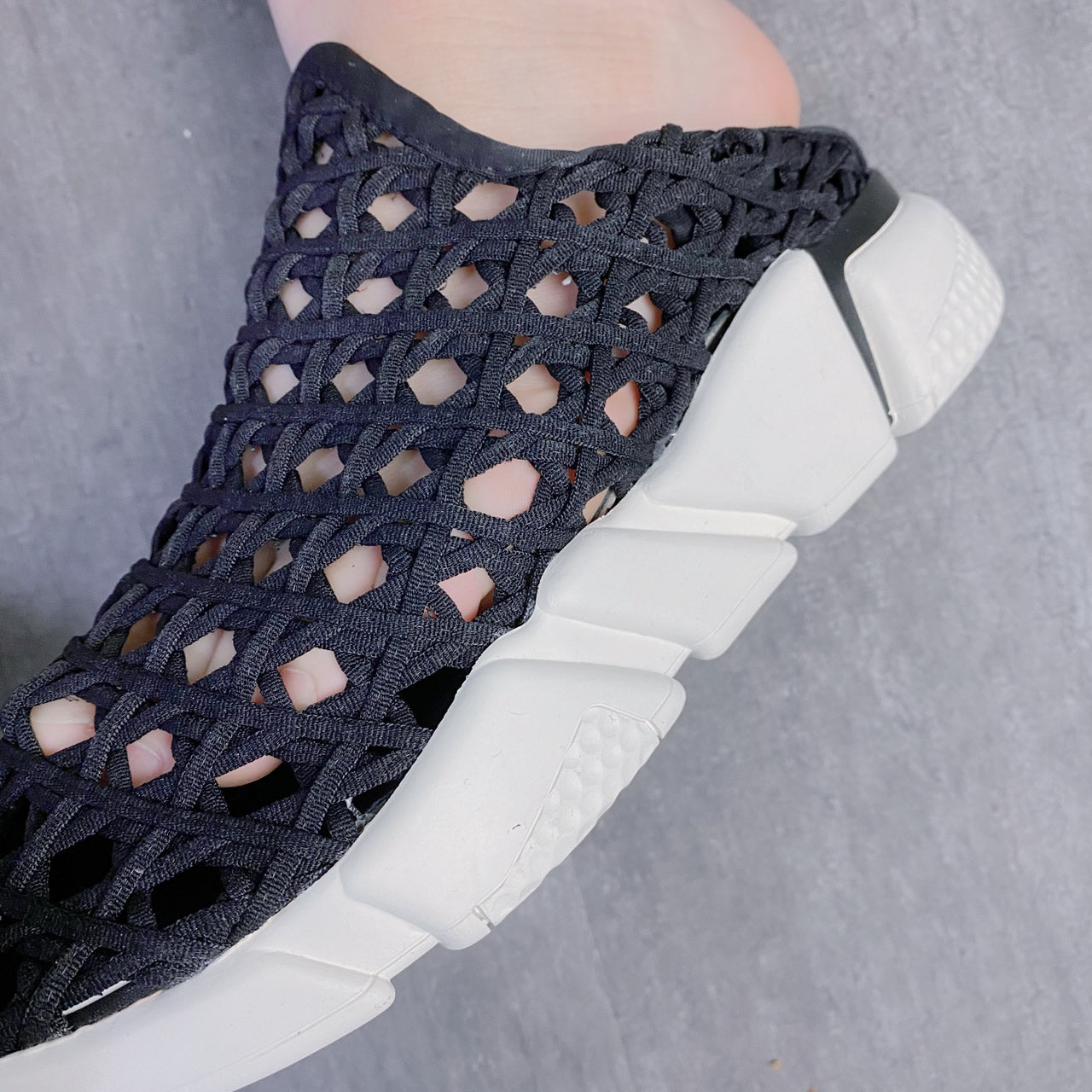 FJF3959: GZA-WV strap knit slip-on