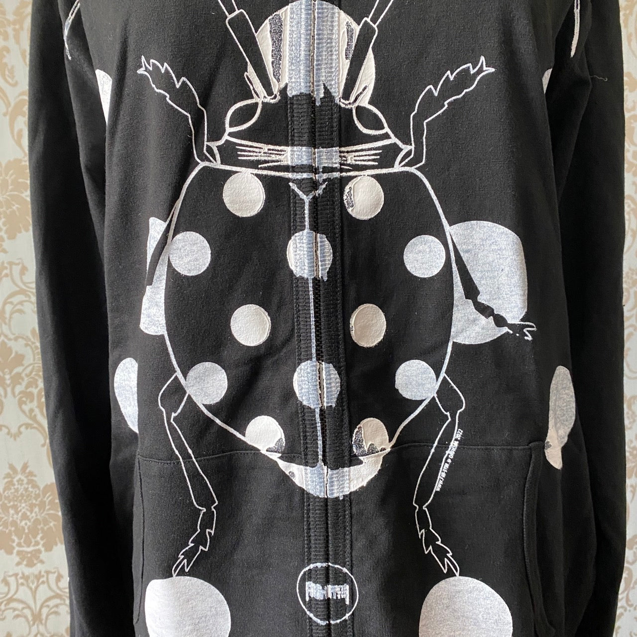 【FAR STAR】ZIPパーカー(BUGS DOT)