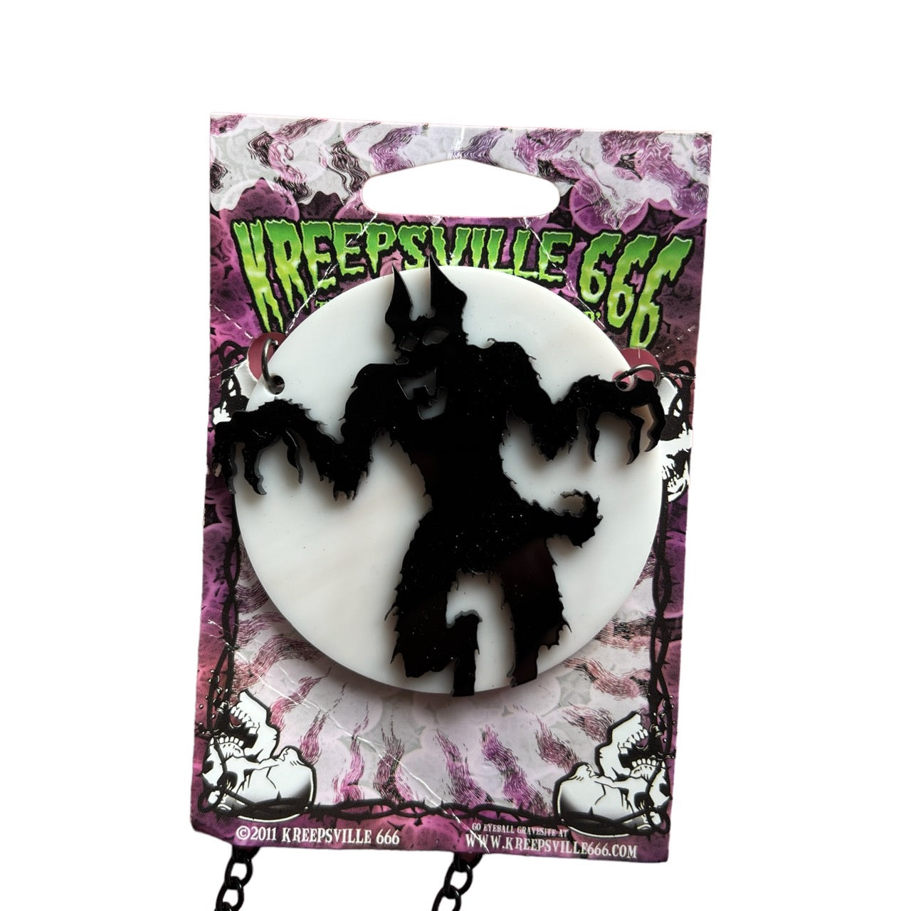 HOWLING necklace