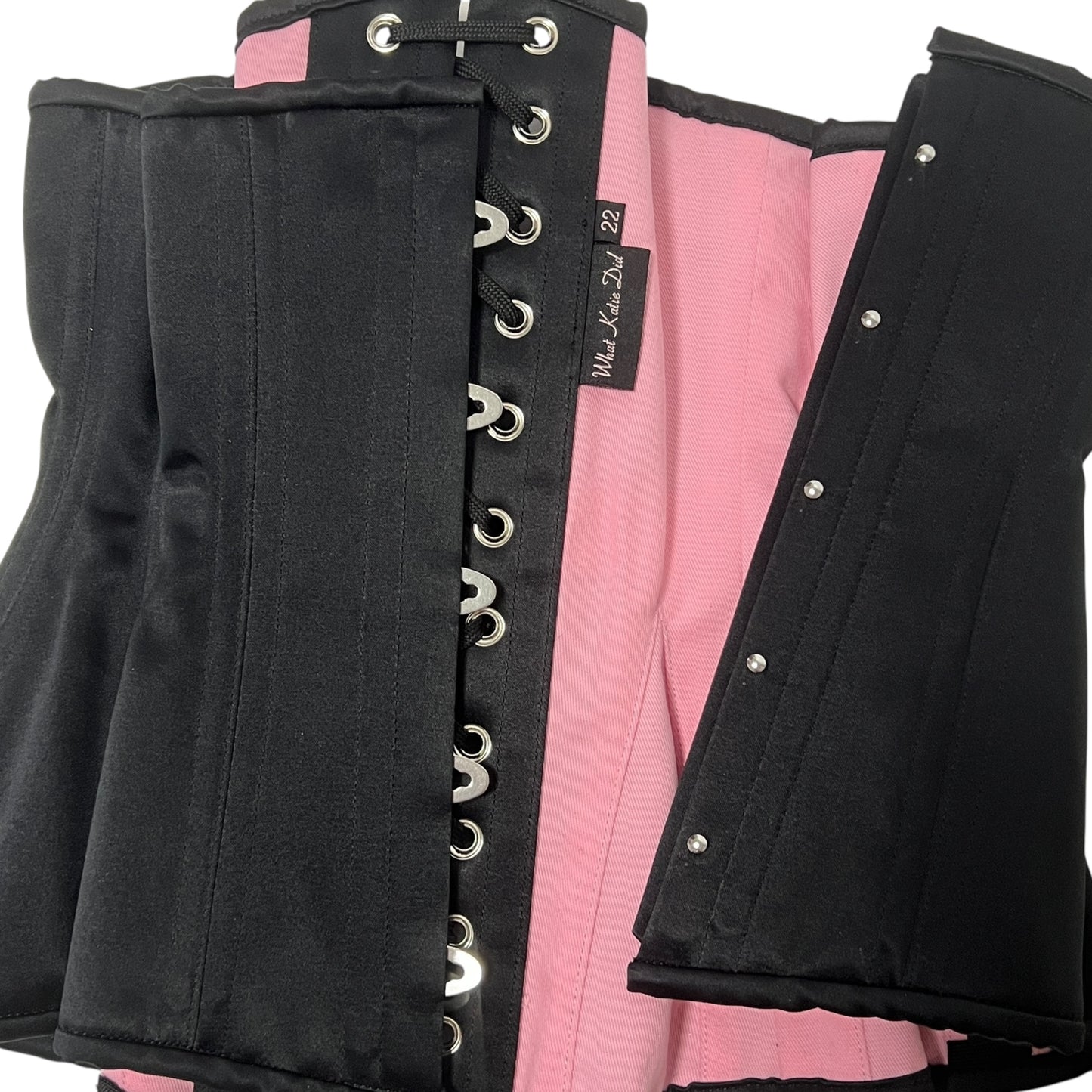 【WHAT KATIE DID】アンダーバストコルセット＊MORTICIA EXTREME L4093ブラック
