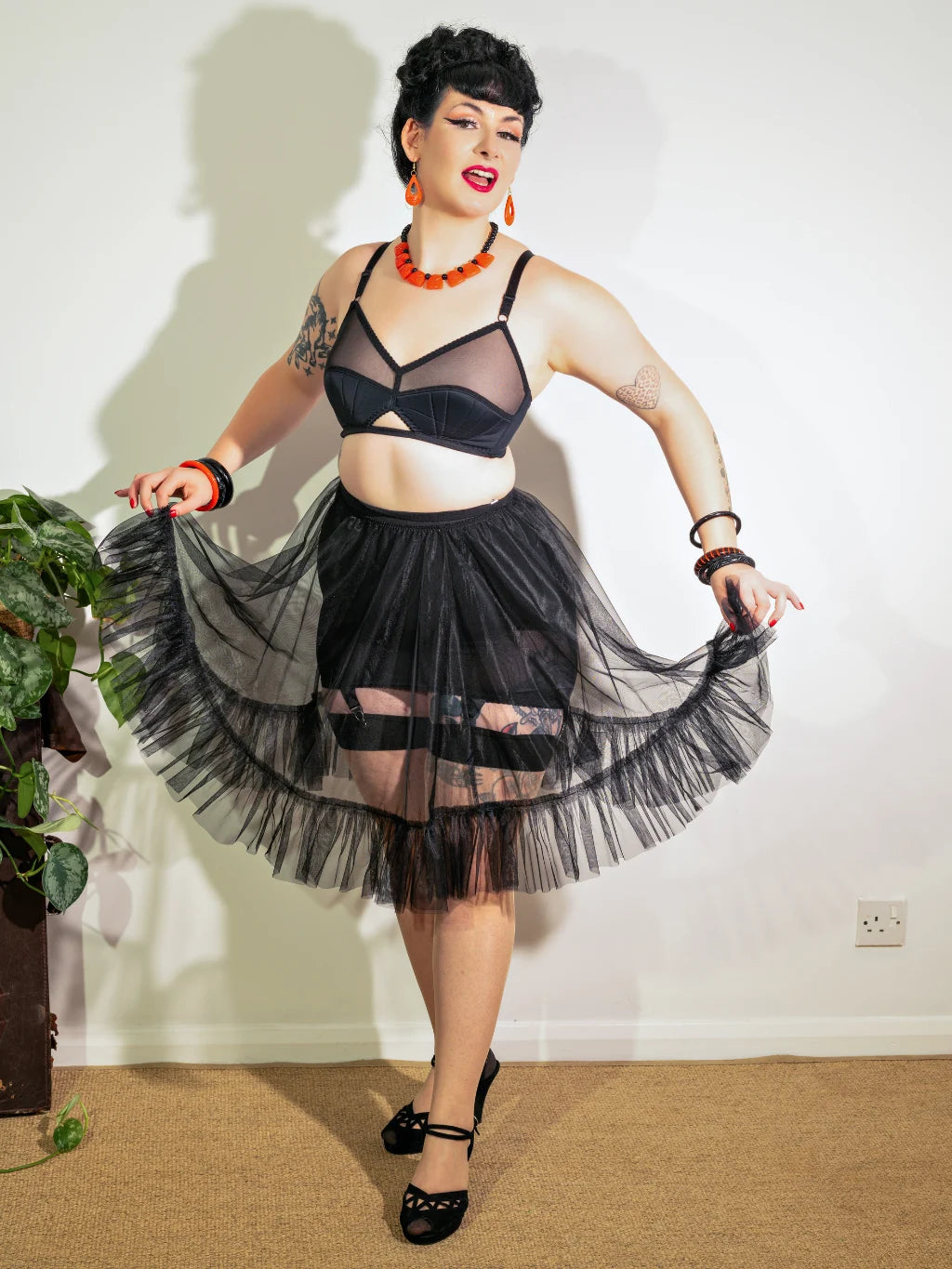 【WHAT KATIE DID】1950s フリルペチコート ブラック L8021B【取寄】