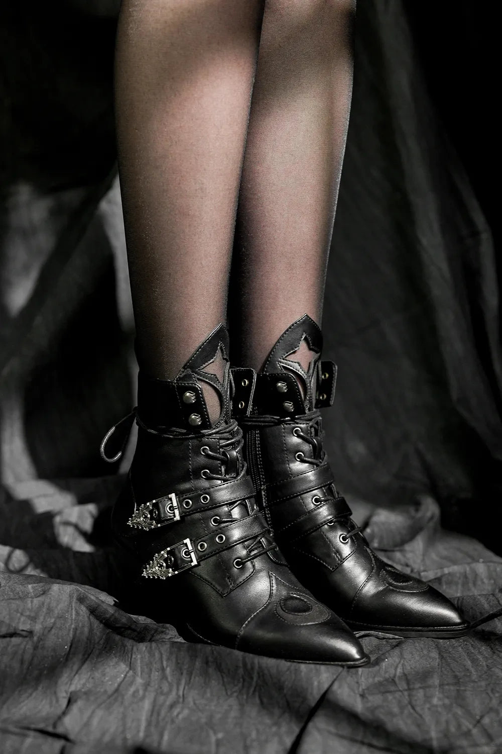 【RESTYLE】ブーツ＊MOONSTRUCK BOOTS【取寄】