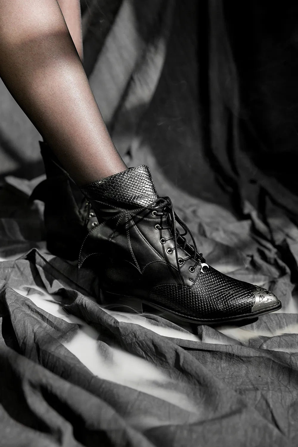 【RESTYLE】ブーツ＊SHADOW WING PIKES【取寄】
