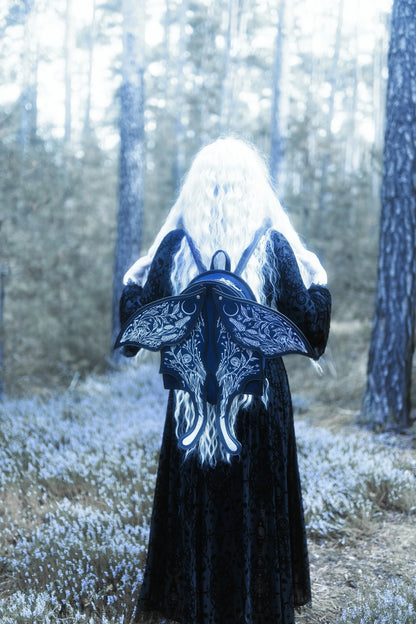 【RESTYLE】バックパック＊UMBRA NOCTIS MOTH BACKPACK【取寄】