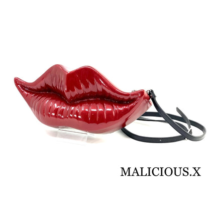 LIP SHOULDER BAG/RED