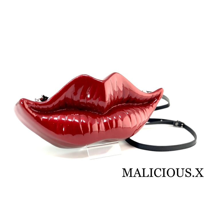 LIP SHOULDER BAG/RED