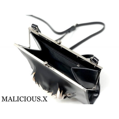 CREATURE SQUARE METAL CLASP SHOULDER BAG