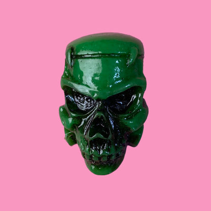 【KREEPSVILLE666】MONSTER SKULL GREEN BADGE BROOCH