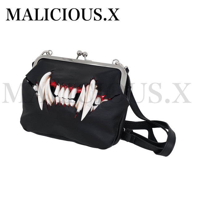 CAT FANG SHOULDER METAL CLASP BAG