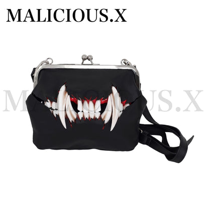 CAT FANG SHOULDER METAL CLASP BAG