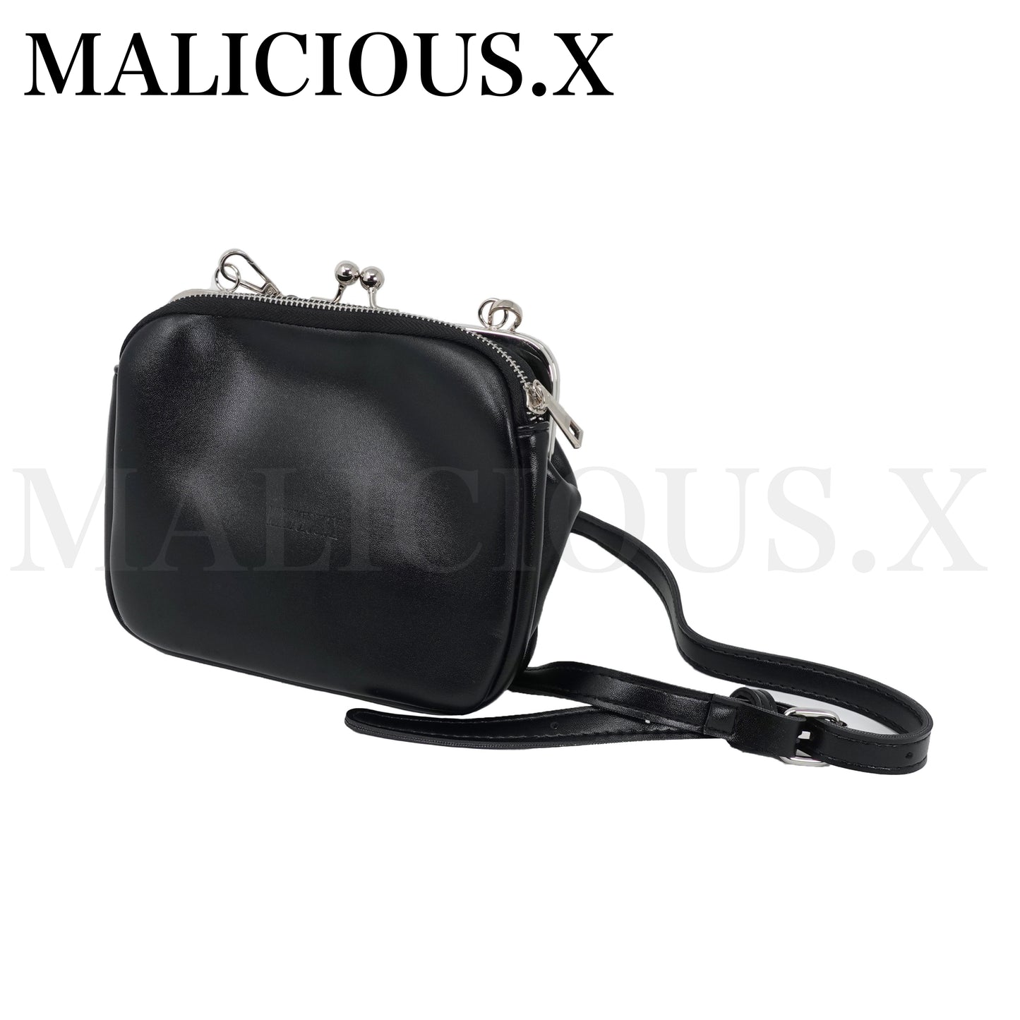 CAT FANG SHOULDER METAL CLASP BAG